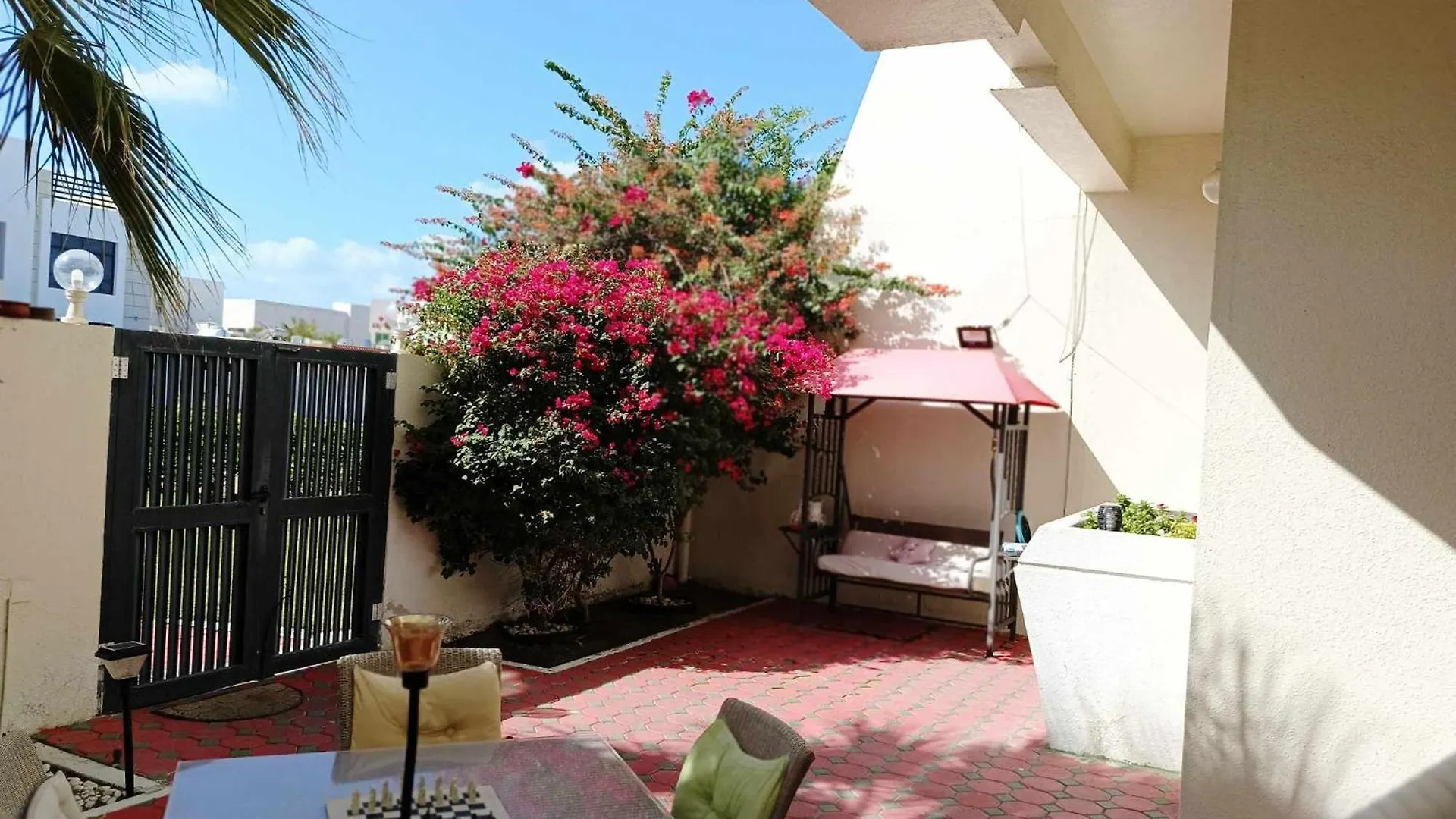 Jumeirah Beach Villa Dubai 0*,  United Arab Emirates